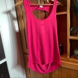 Cutout back pink tank top